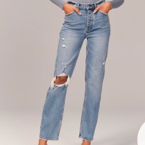 Abercrombie High Rise Dad Jean size 26